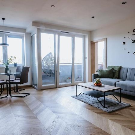 Apartamento Minimalist Design Penthouse - Kosice Old Town Exterior foto
