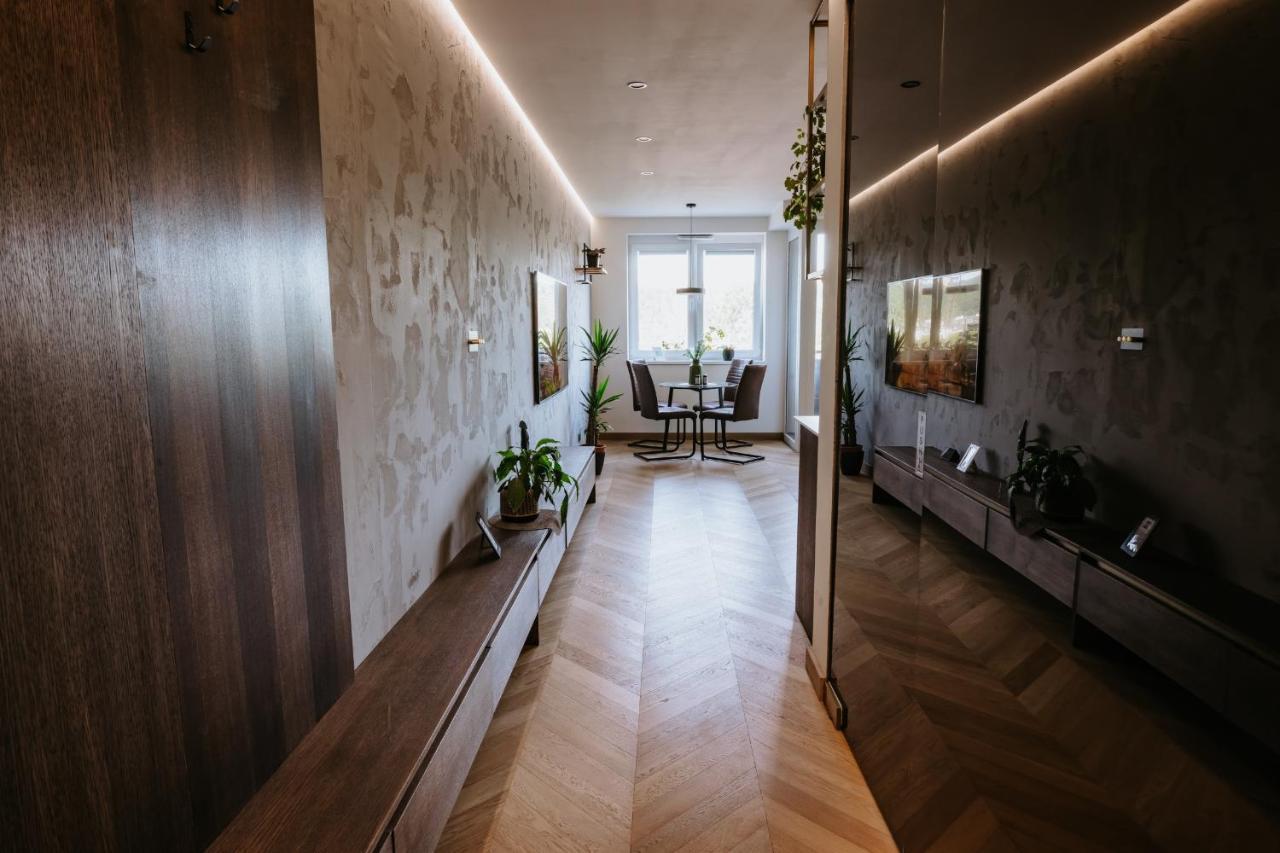 Apartamento Minimalist Design Penthouse - Kosice Old Town Exterior foto