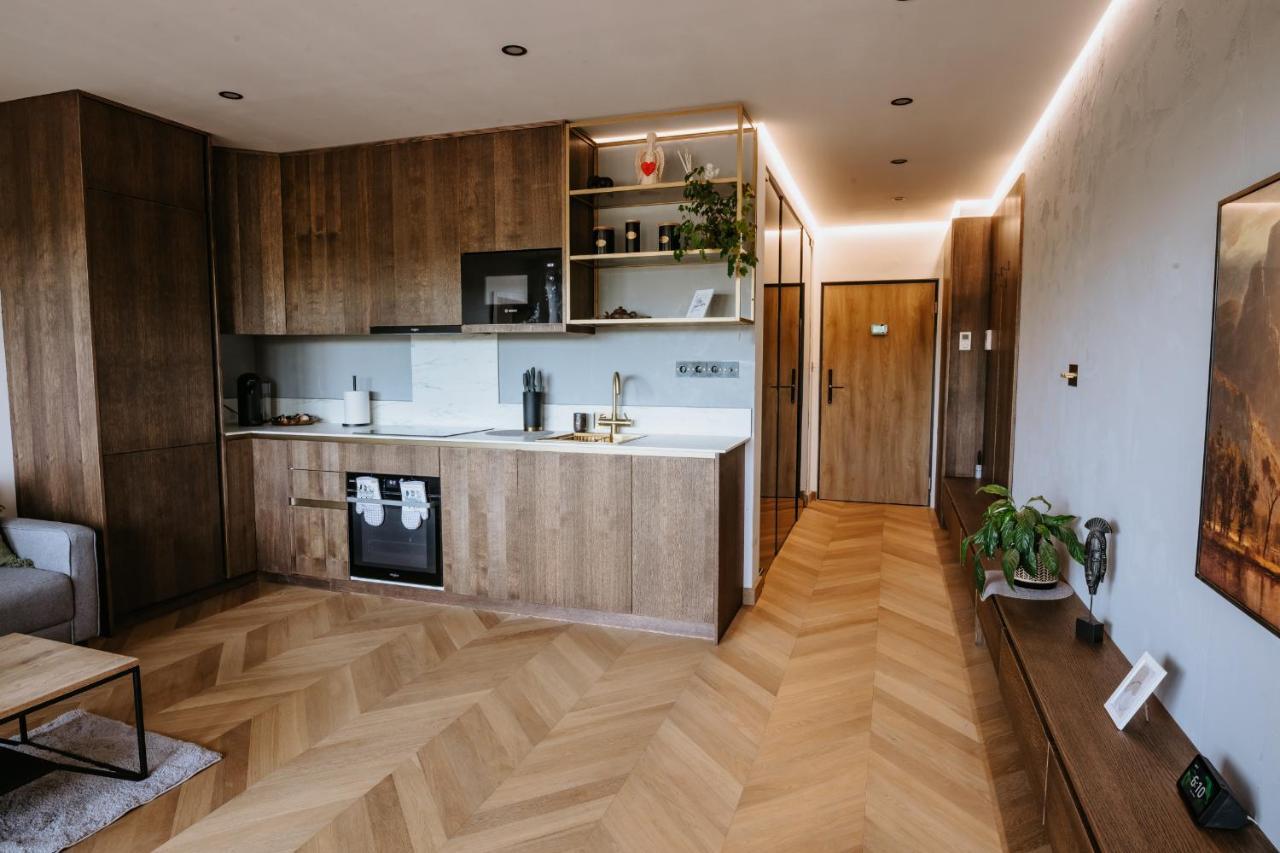 Apartamento Minimalist Design Penthouse - Kosice Old Town Exterior foto
